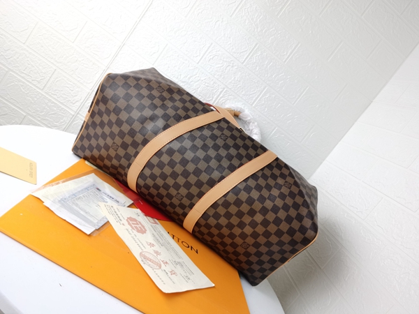 ルイヴィトンバッグ細部ディテール